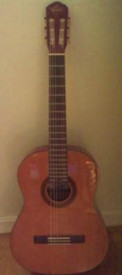 Oscar Schmidt Washburn Classical Guitar OC9