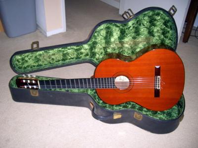 1975 Ramirez Classical Guitar with case